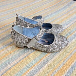⭐ Frozen Elsa Silver Glitter Sparkle Mary Jane Kitten Heels size 12.5